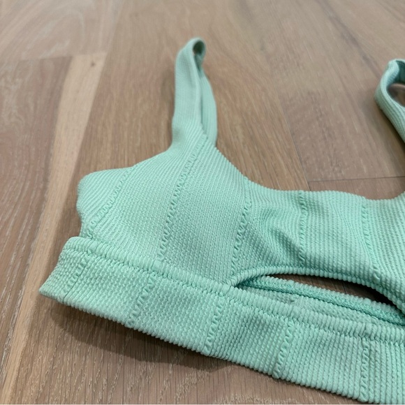 AERIE Crinkle Cut Out Scoop Bikini Top Mist Green Swim Beach Beachy Summer Boho - Picture 3 of 8